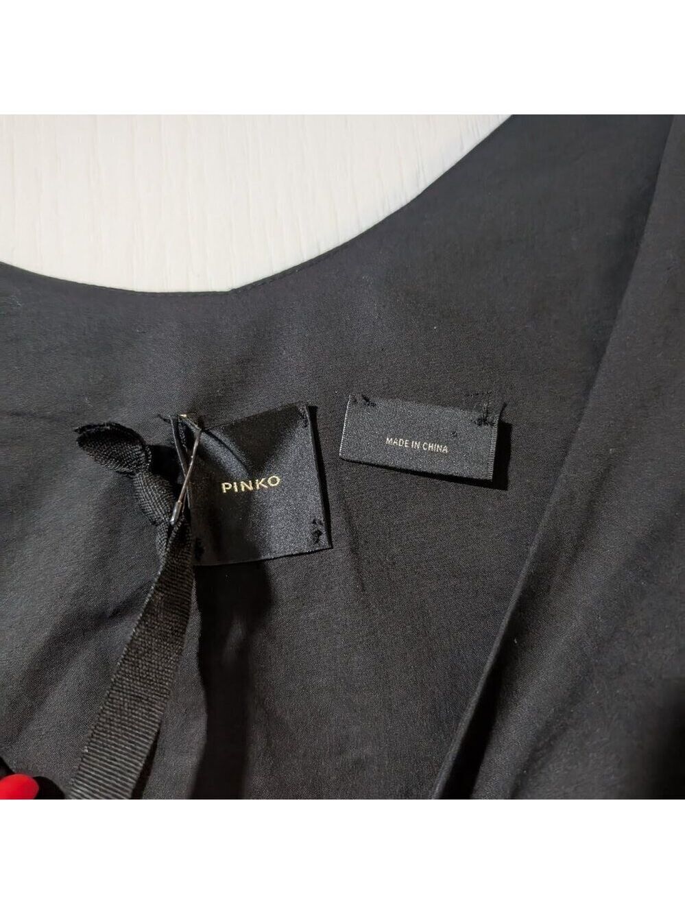 PINKO | Venezia Puff Sleeve Crop Top In Black - Picture 6 of 13